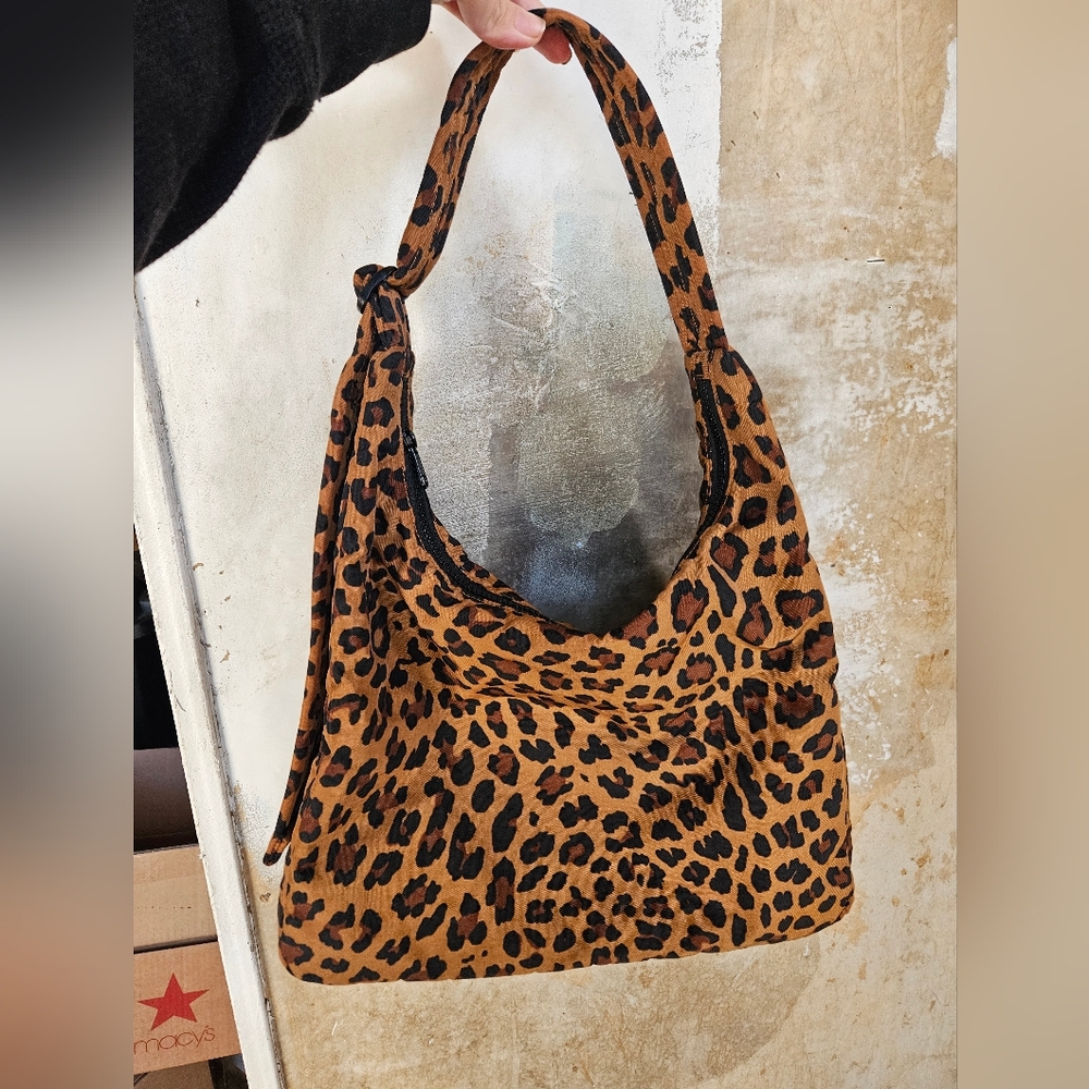 Leopard Print Baggu Shoulder Bag